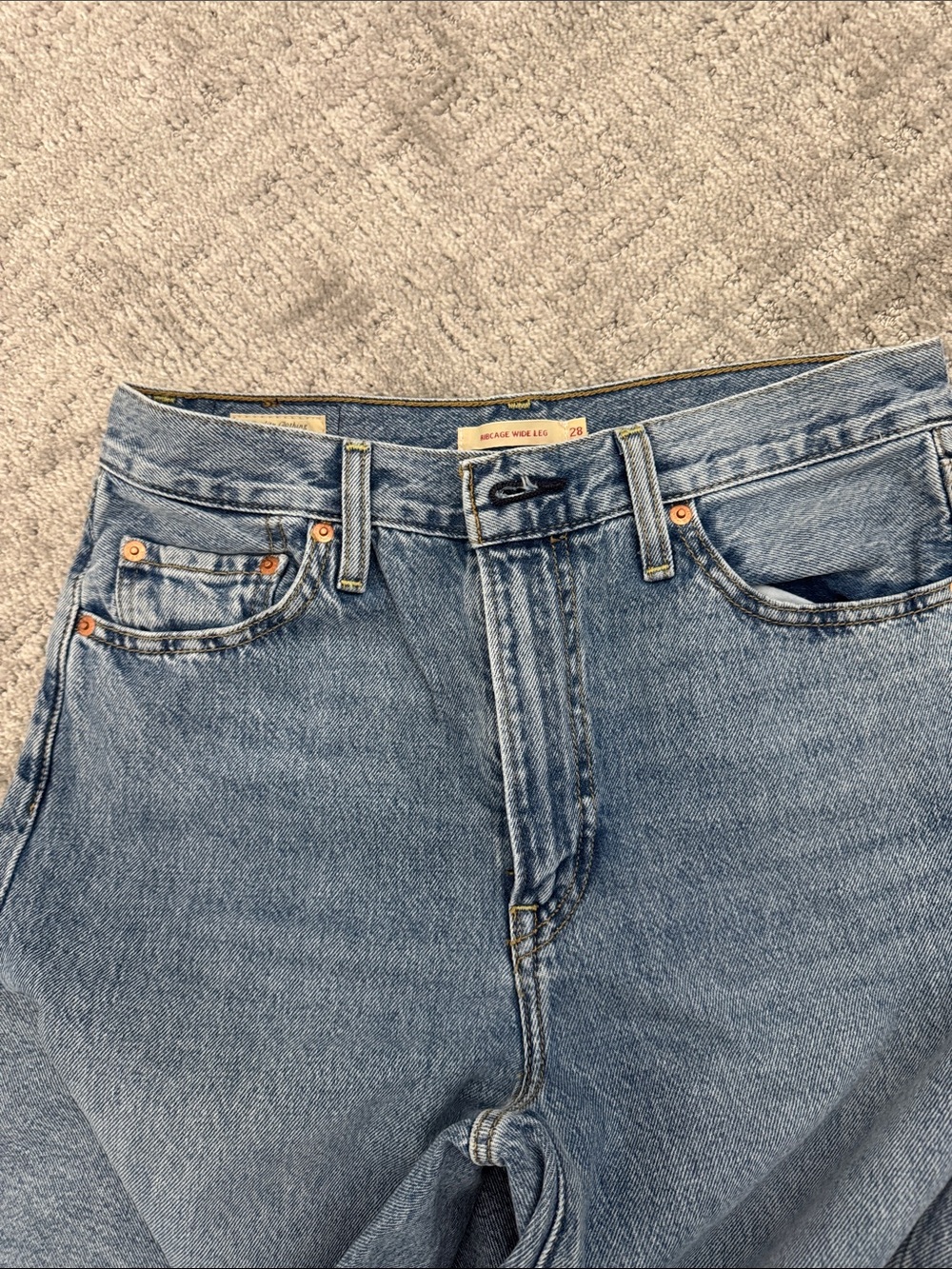 Levi’s Ribcage Wide Leg Jeans 28x34 - Picture 8 of 11